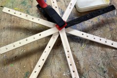 2-2022-10-27-Holz-AG-Spinnennetz-2