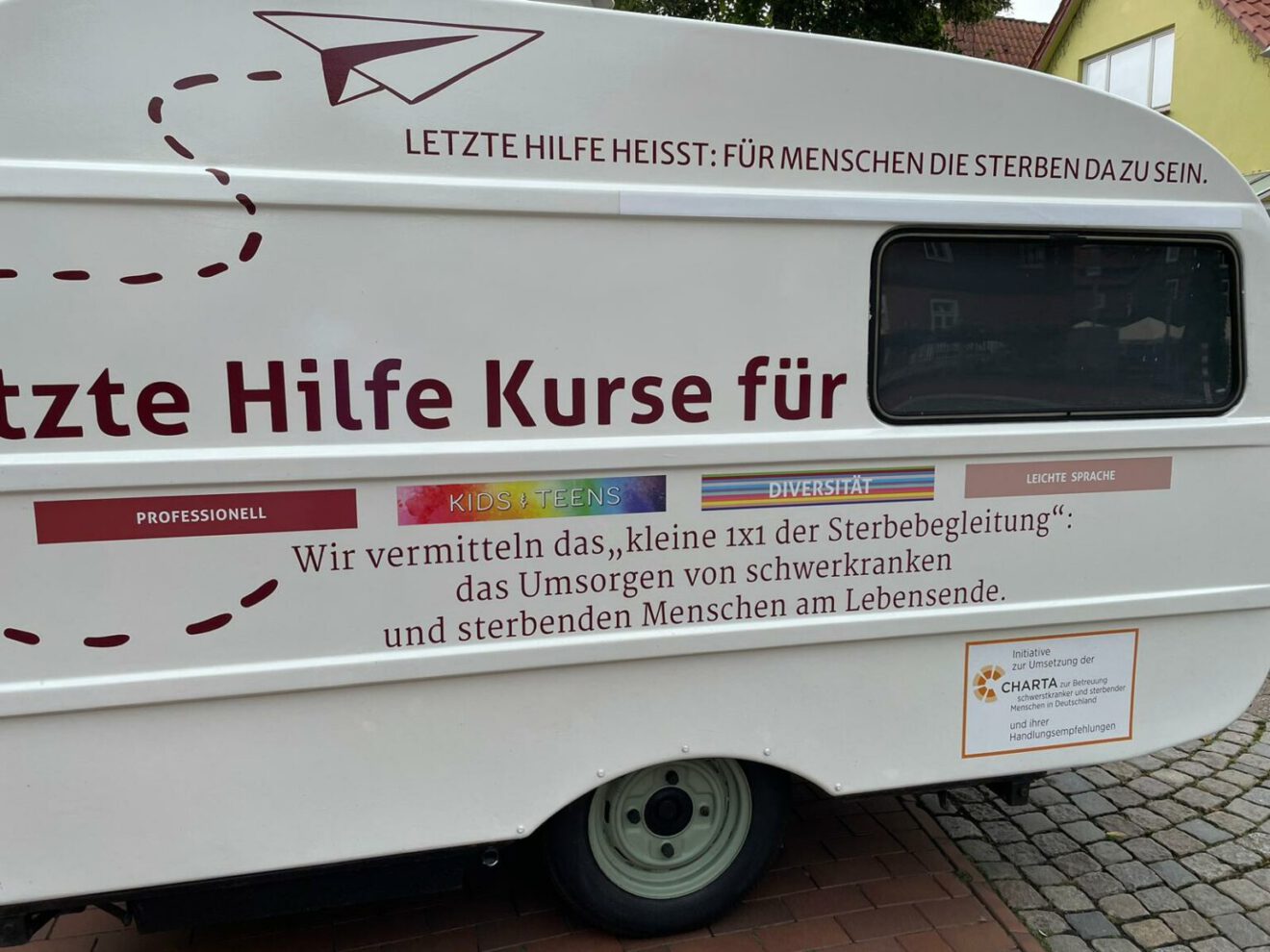 Der Letzte Hilfe-Wohnwagen kommt!